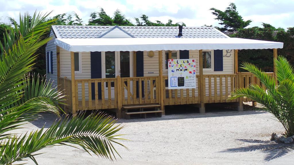 Plounéour-Trez Camping De Kerurus酒店 外观 照片